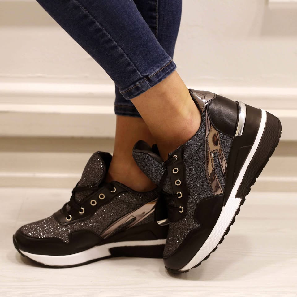 Pabuç Butik Mito Bayan Spor Ayakkabı Siyah Simli